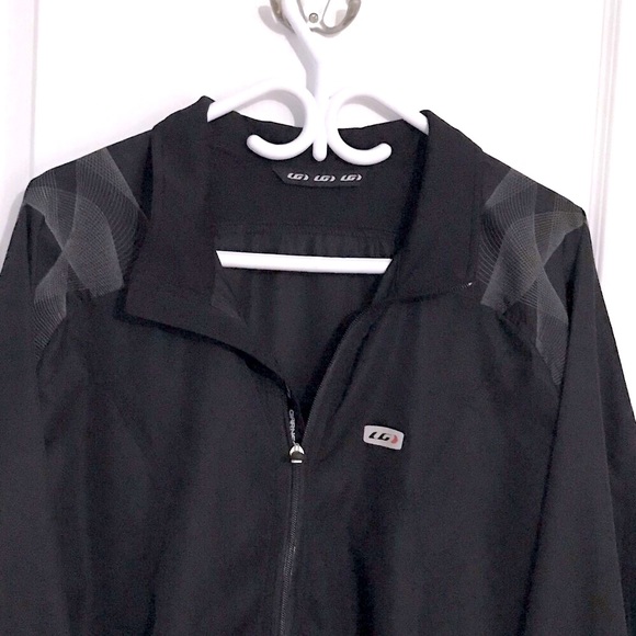 Louis Garneau, lightweight, running/cycling /walking light shell jacket. - Picture 2 of 7